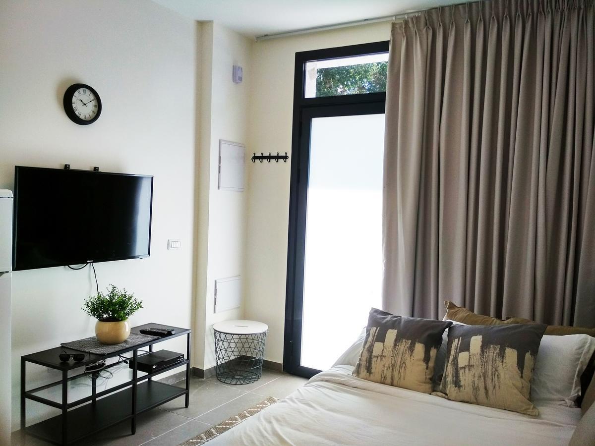 Beautiful Studio On Jerusalem Boulevard Tel Aviv Exterior photo